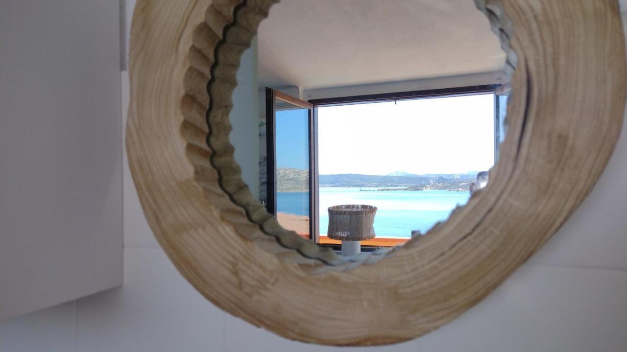 Appartamentino Panoramico...Con Finestra Sul Mare! 马达莱纳 外观 照片